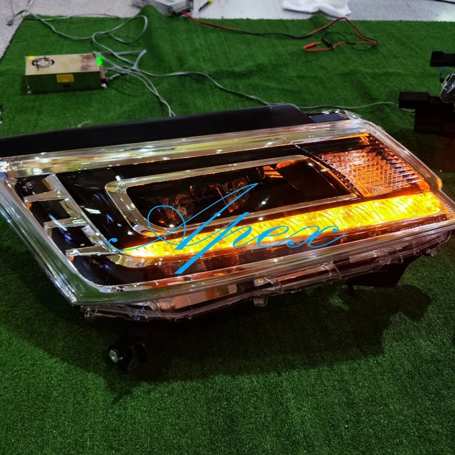 2019-2025 GRH300 MAJESTY VI Fa - Running Headlamp reseña y precio